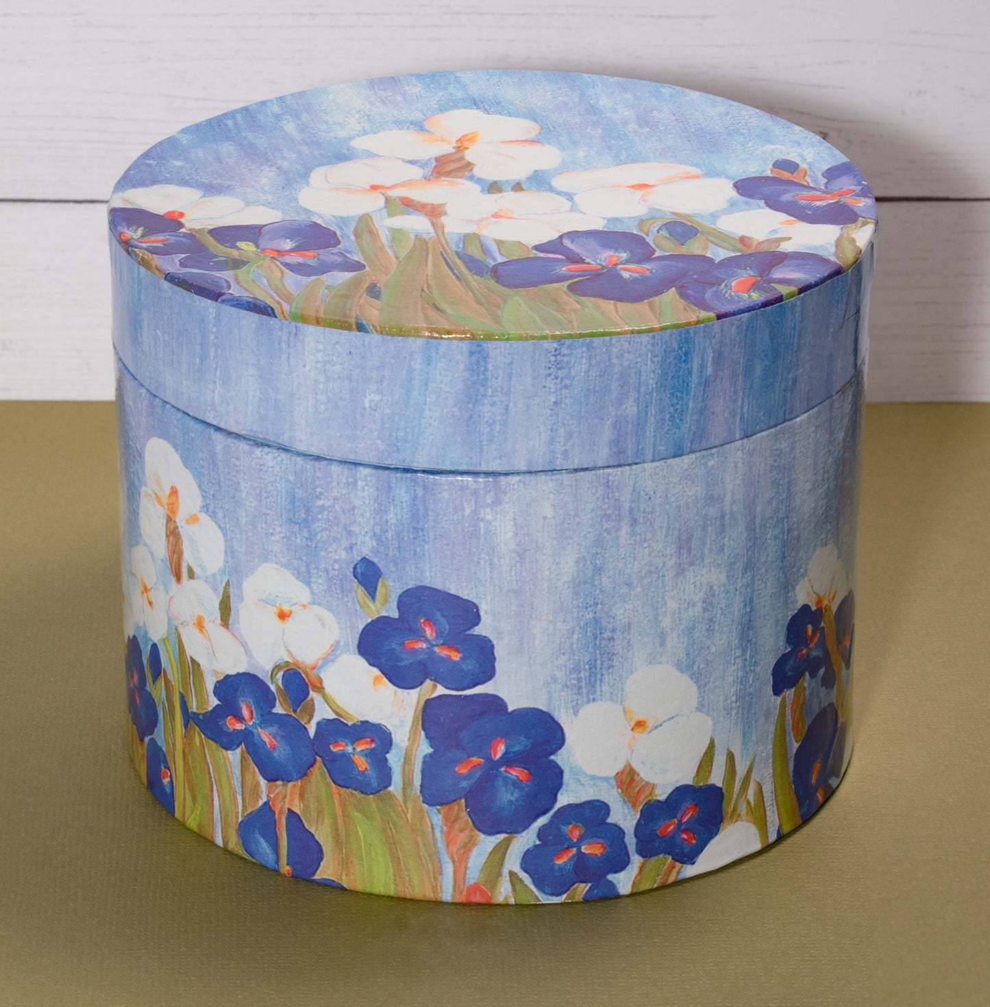 Round Decoupage Box Pansies Floral Blue Purple White Green
