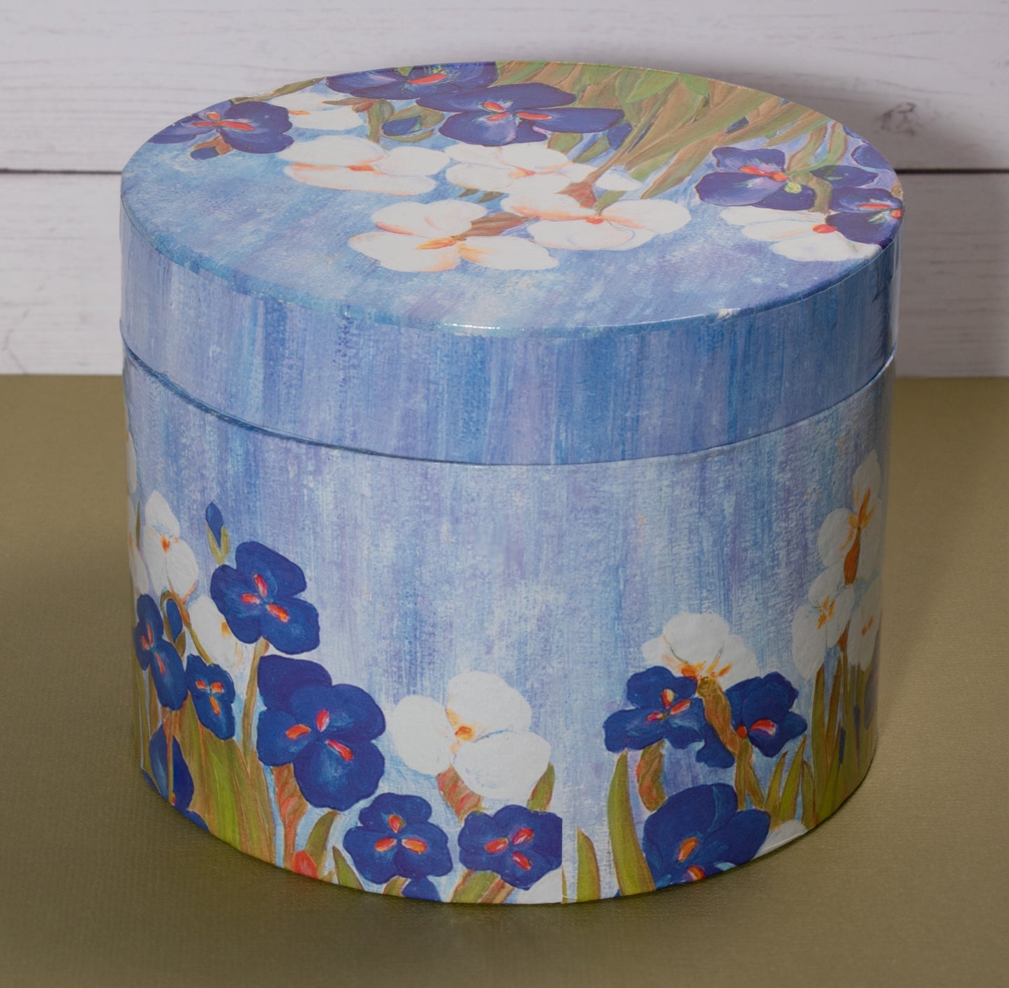 Round Decoupage Keepsake Box