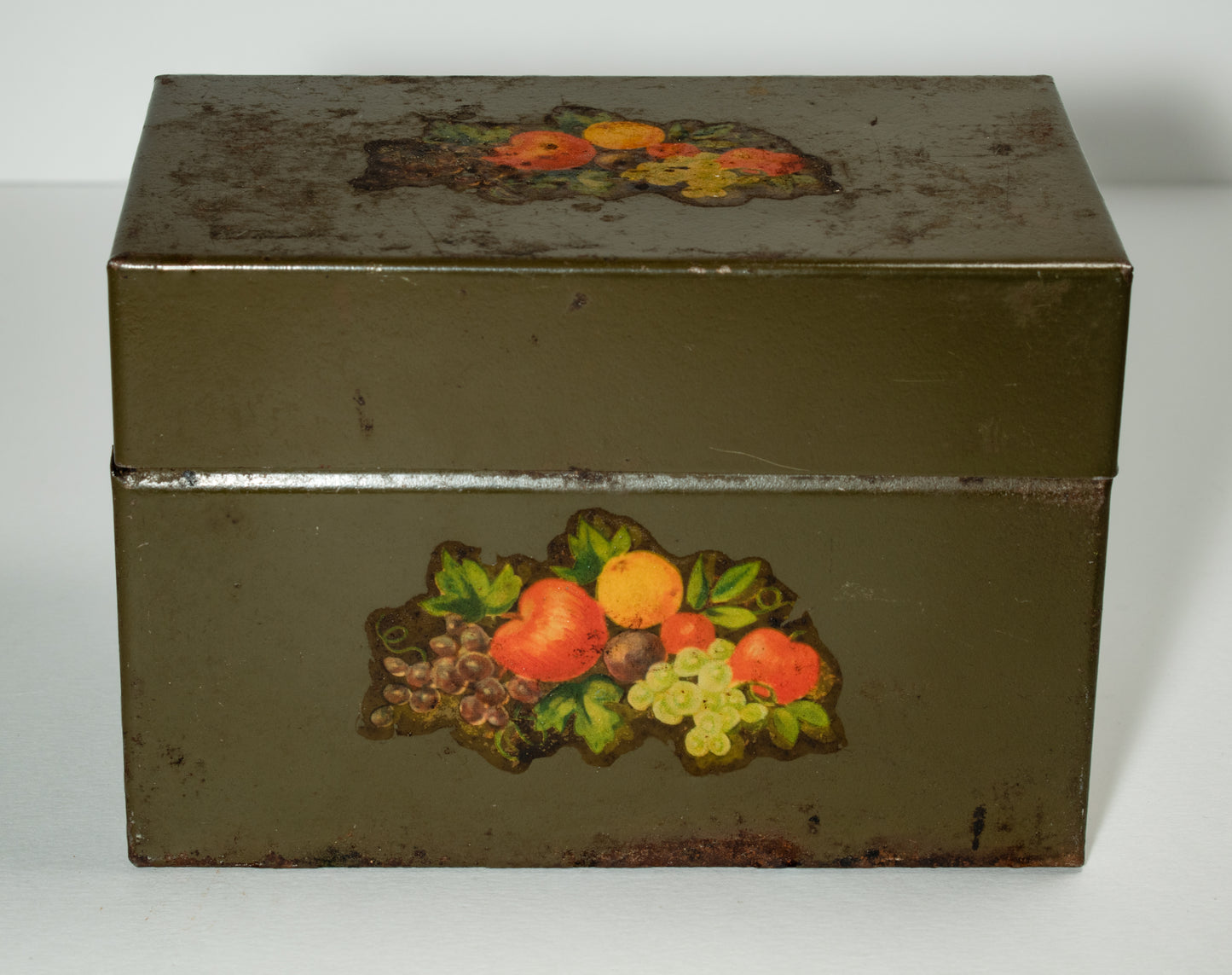 Green Recipe Tin with Fruit