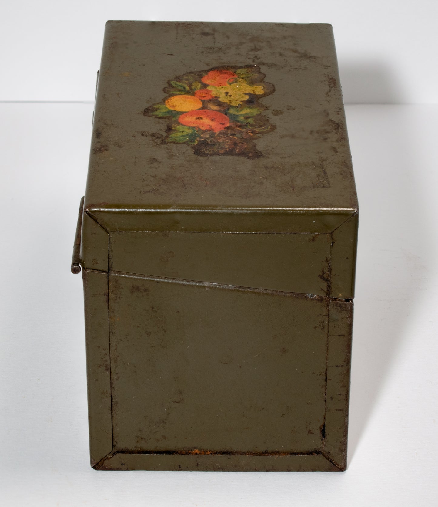 Green Recipe Tin with Fruit