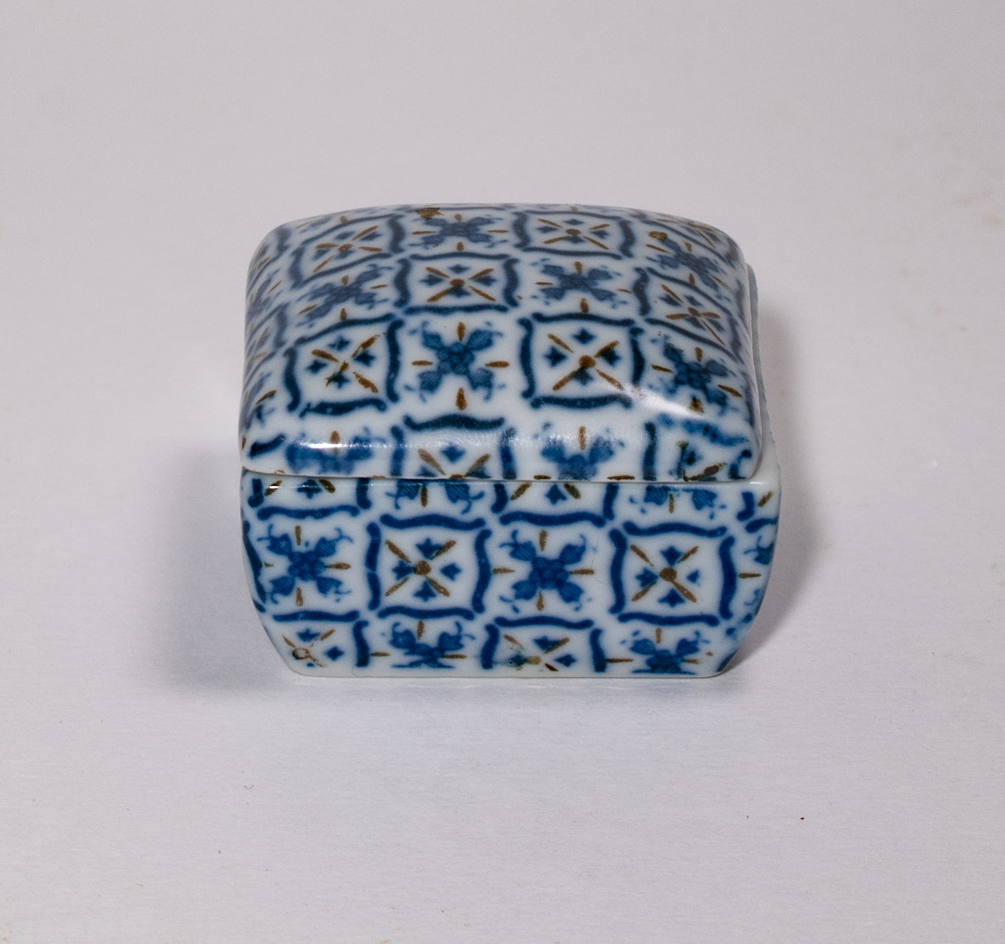 Blue & White Ring Box