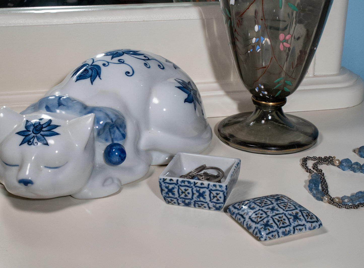 Blue & White Ring Box